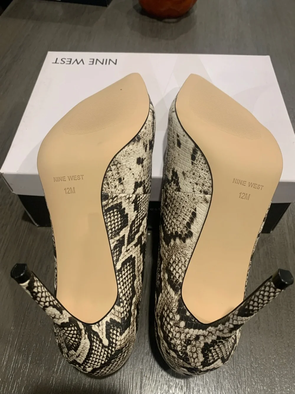 Nine West Black & White Snake-Print Pointed Toe Pumps - Picture 8 of 9